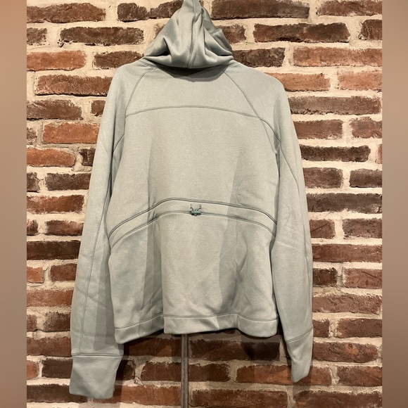 NWT Sweaty Betty Run Hoodie Size Medium - Picture 7 of 14